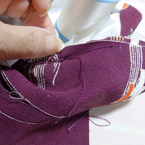 ミニチュア着物を縫う